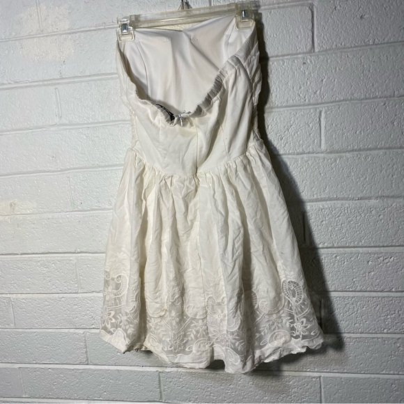 Lace Embroidered Mini Dress Vintage Style Strapless Ruched Top Fitted Flare J 11 - Picture 9 of 14